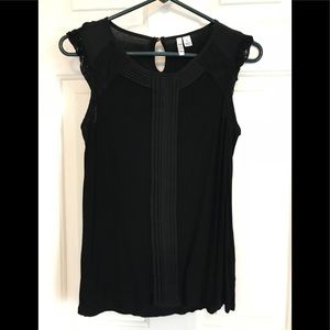 Elle Lace Detail Tank